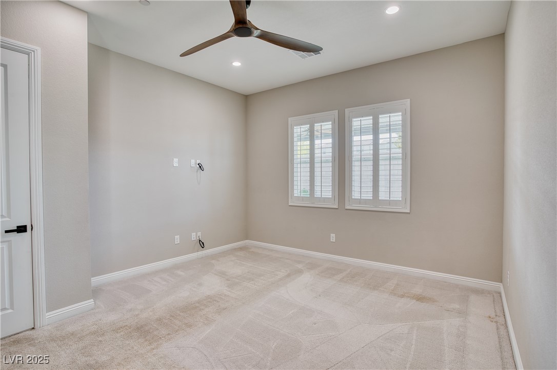 9057 North Skye Treeline Street Property Photo 22