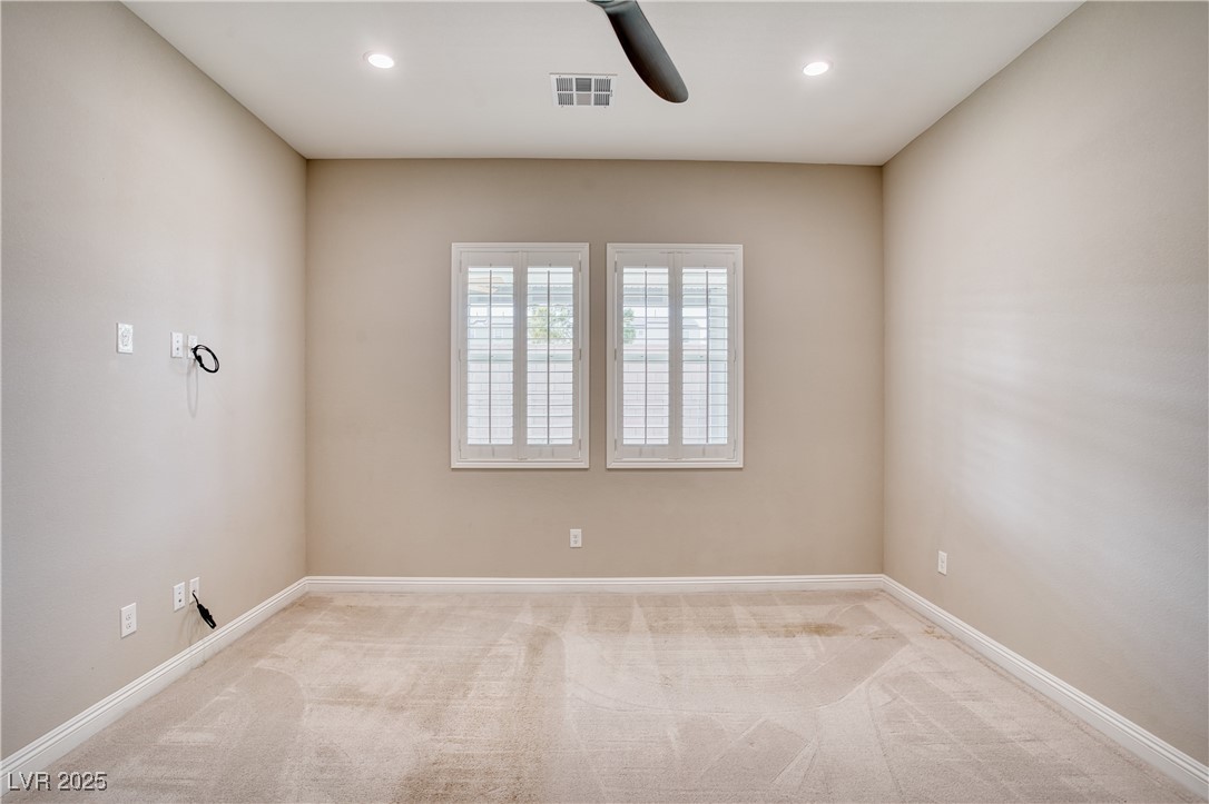9057 North Skye Treeline Street Property Photo 23