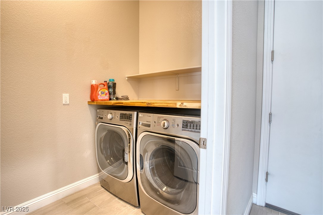 9057 North Skye Treeline Street Property Photo 29