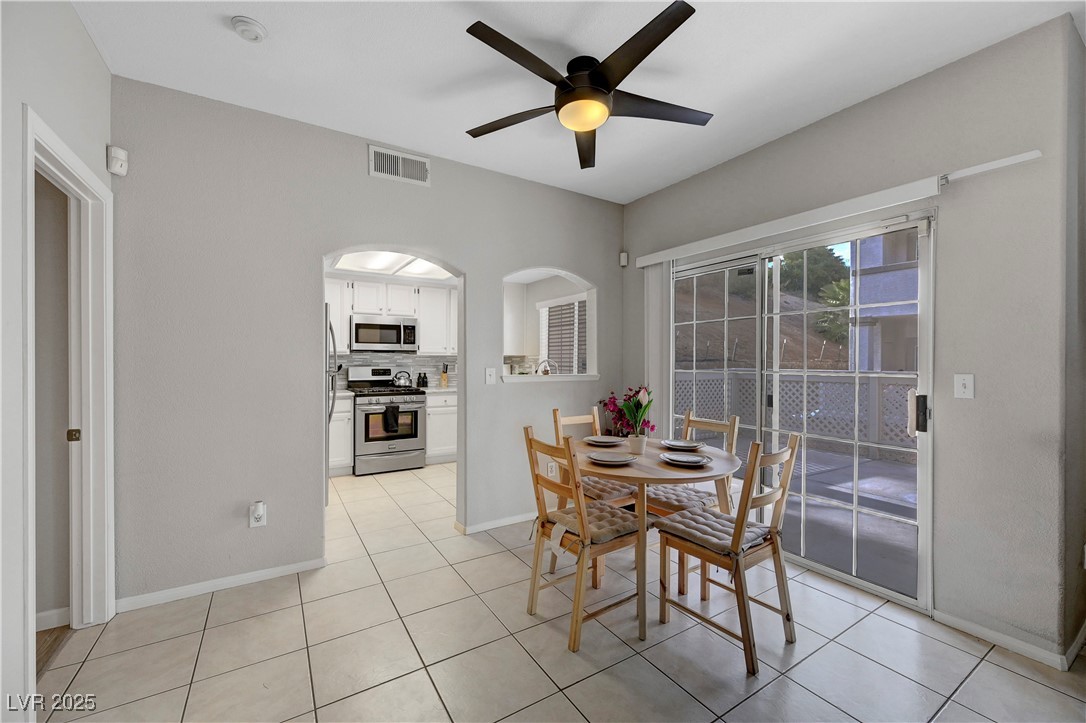 2669732 Property Photo 13