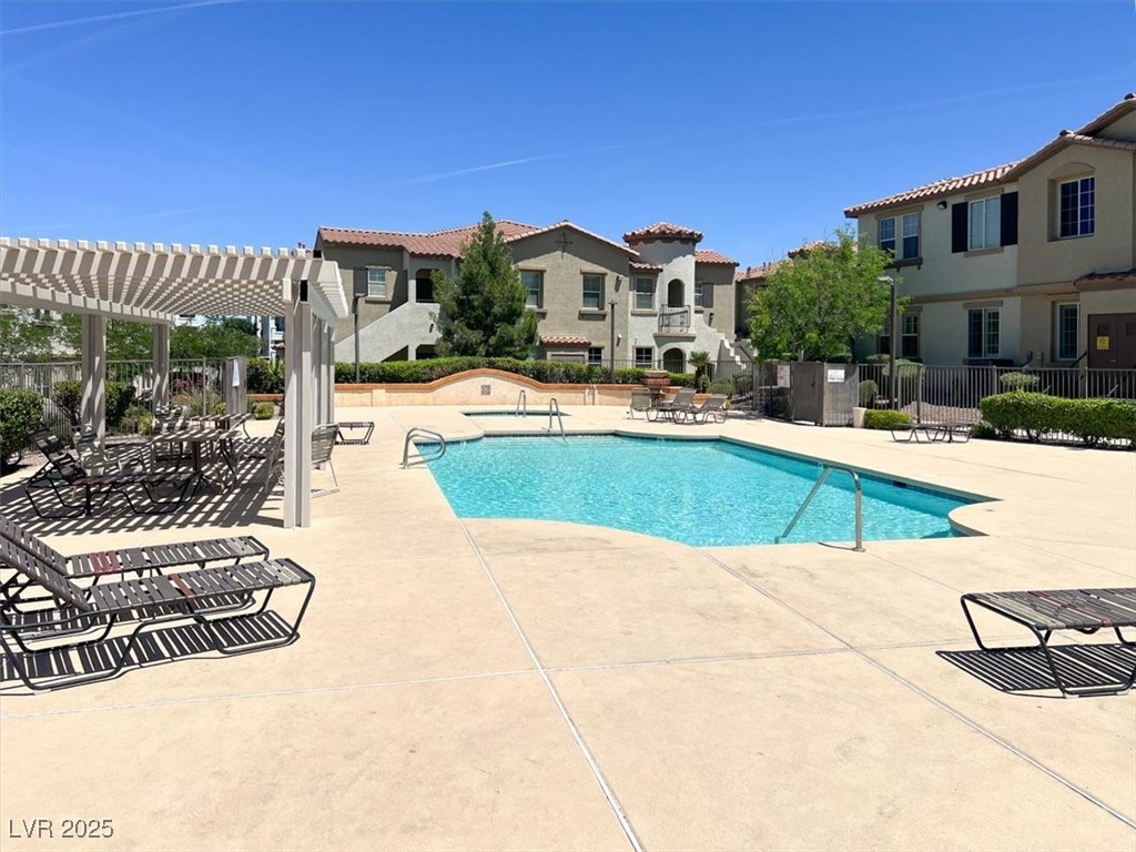 2669736 Property Photo 1