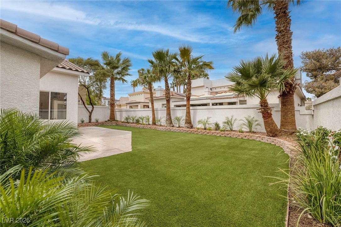 7968 Marbella Circle Property Photo 23