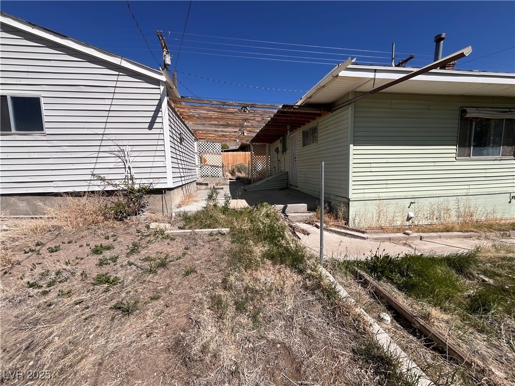 14 Avenue G Property Photo 15