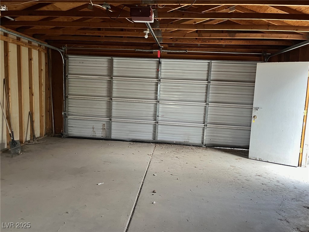 14 Avenue G Property Photo 19