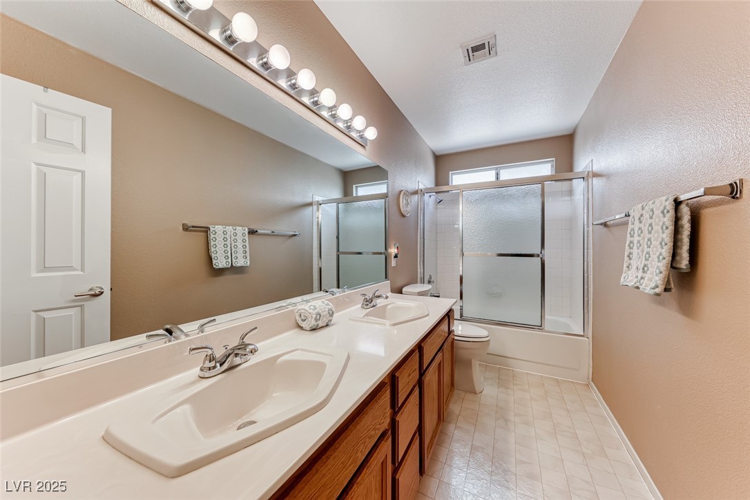 7533 Grenfell Drive Property Photo 17