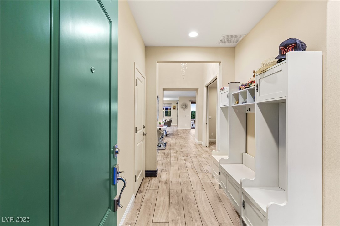 9096 Becket Ranch Court Property Photo 4