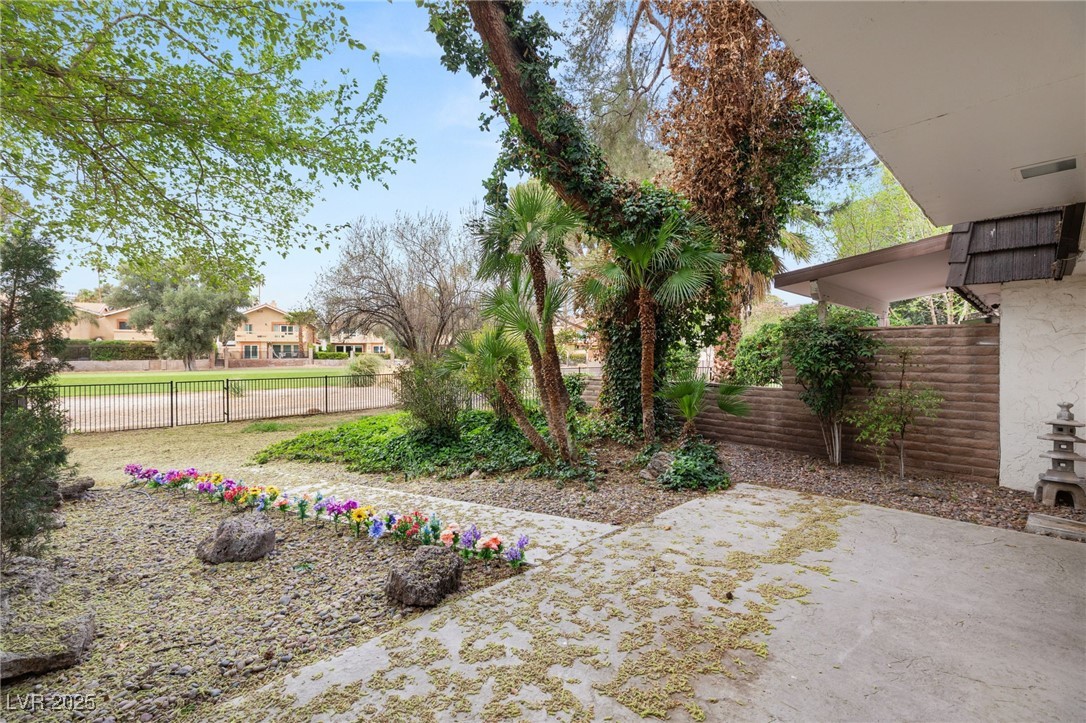 2935 Pinehurst Drive Property Photo 38