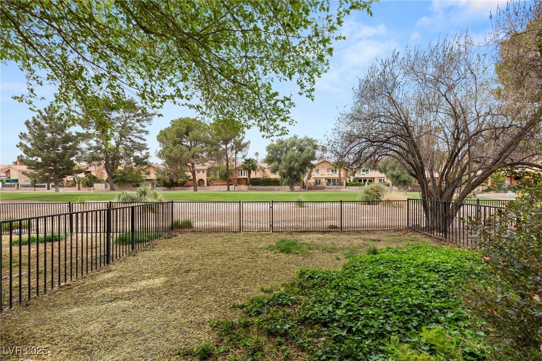 2935 Pinehurst Drive Property Photo 40