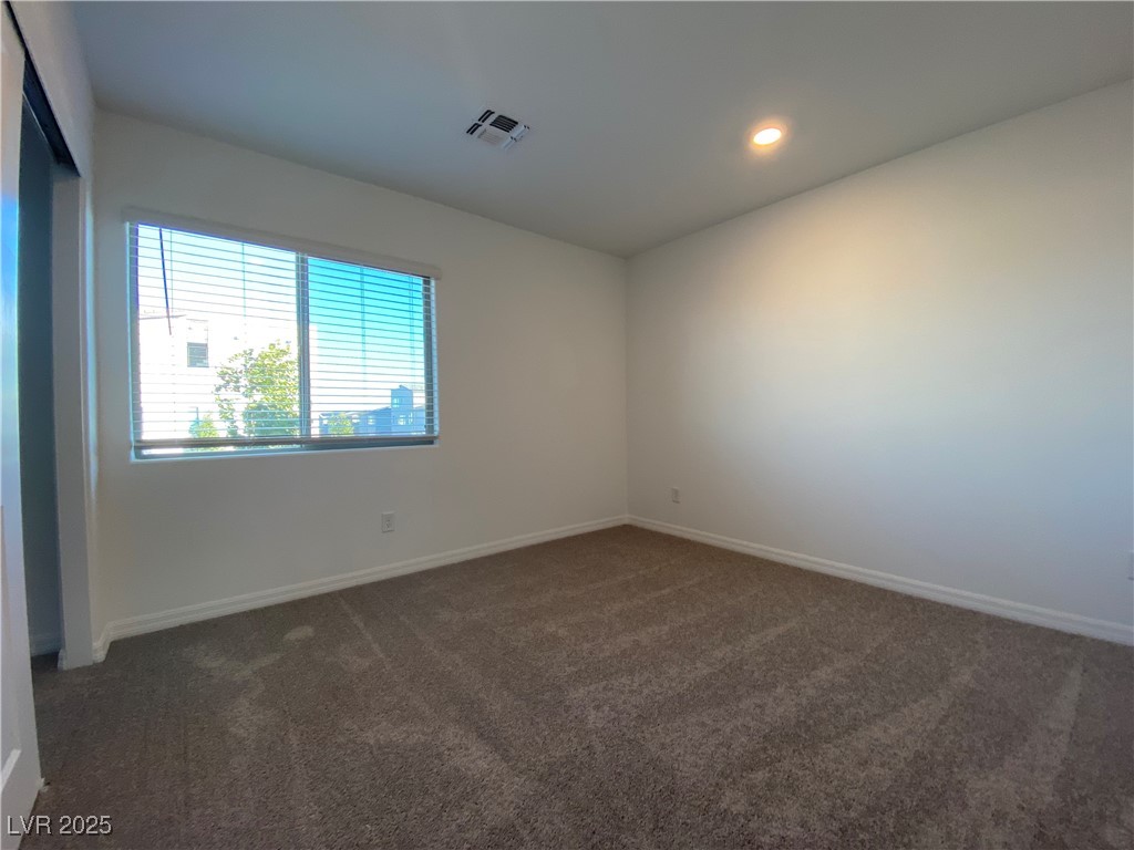 7109 Moss Hill Avenue Property Photo 15