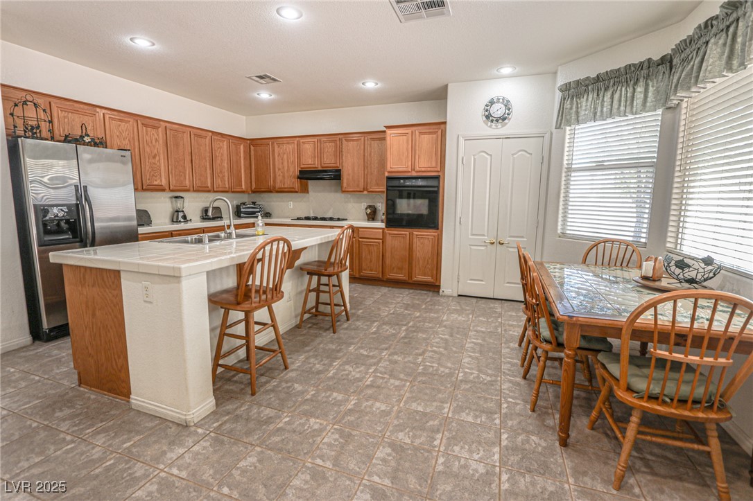 6630 Cave Rock Avenue Property Photo 11