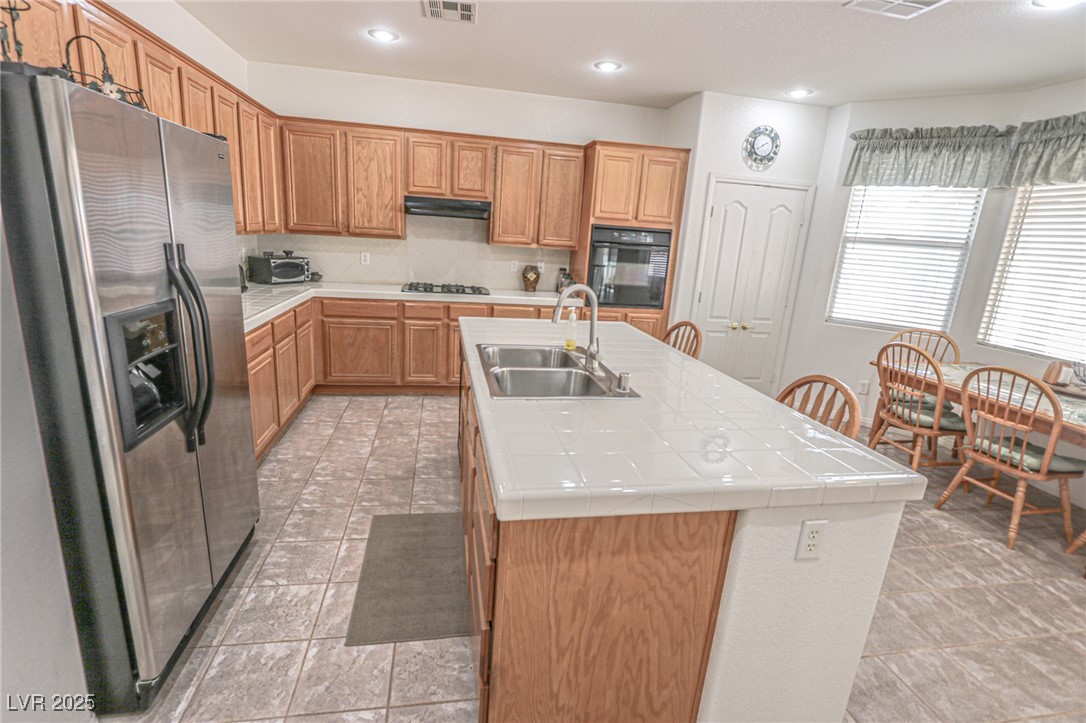 6630 Cave Rock Avenue Property Photo 13
