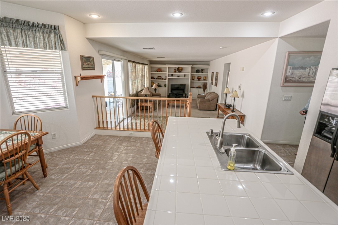 6630 Cave Rock Avenue Property Photo 16