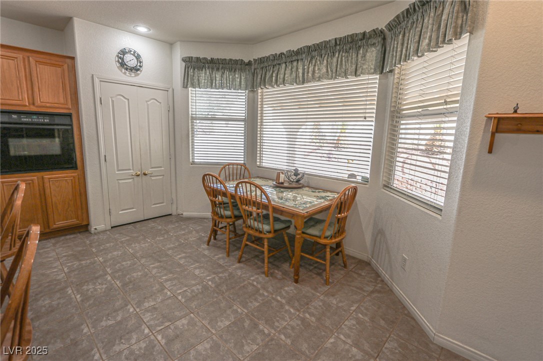 6630 Cave Rock Avenue Property Photo 17