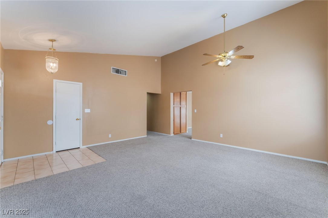 1335 Heather Oaks Way Property Photo 5