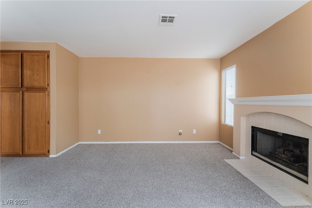1335 Heather Oaks Way Property Photo 9