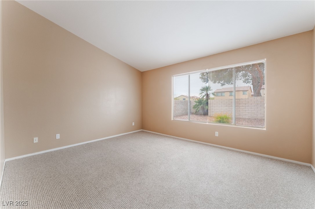 1335 Heather Oaks Way Property Photo 20