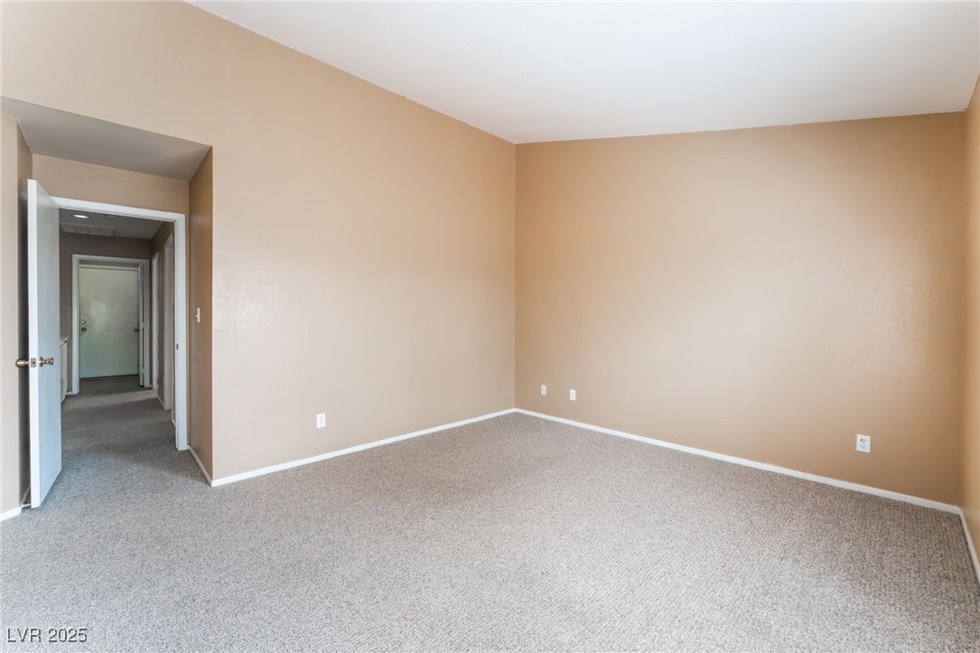 1335 Heather Oaks Way Property Photo 21