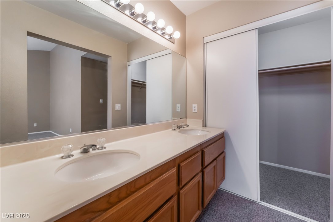 1335 Heather Oaks Way Property Photo 25