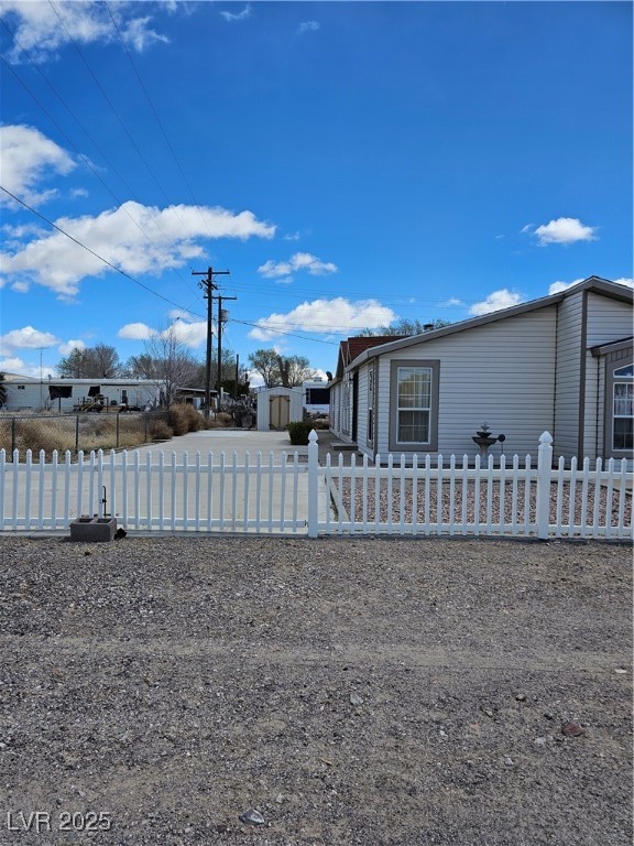 368 Hollingshead Street Property Photo 2