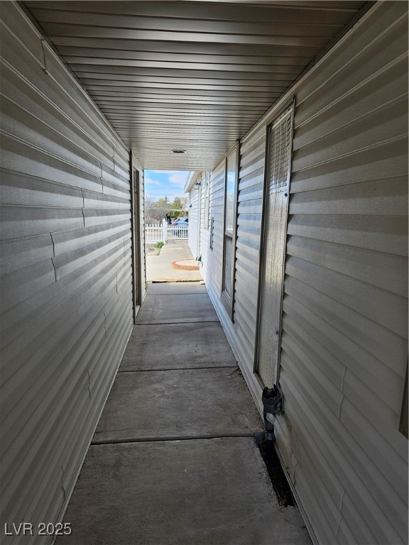 368 Hollingshead Street Property Photo 8