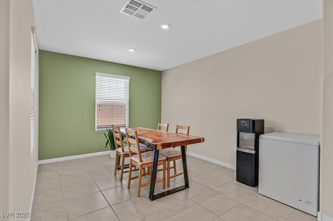 442 Bridal Veil Falls Street Property Photo 10