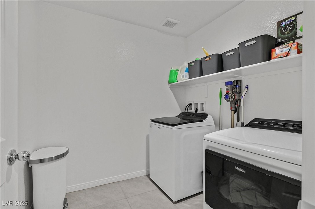442 Bridal Veil Falls Street Property Photo 22