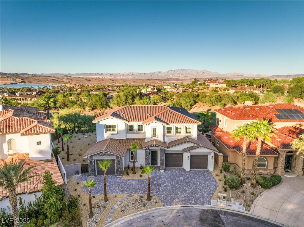 8 Rue Du Ville Way Property Photo 1