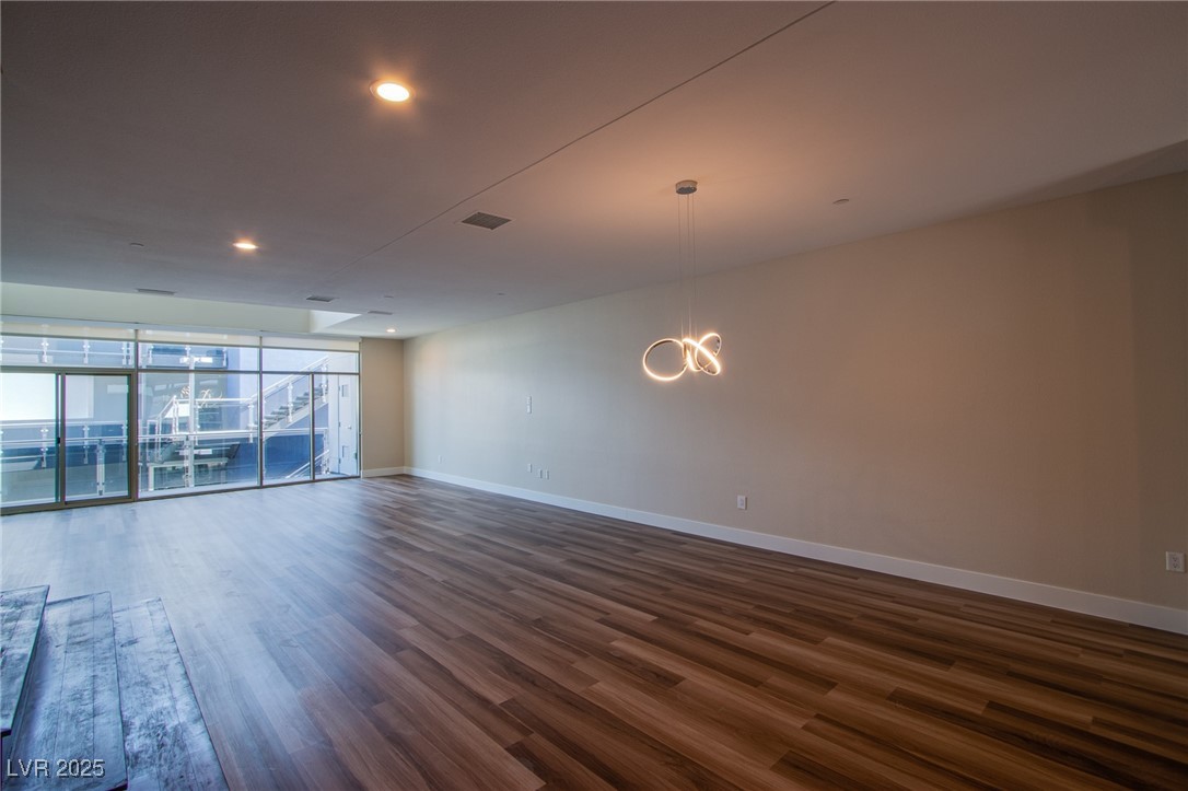 8925 West Flamingo Road 228 Property Photo 17