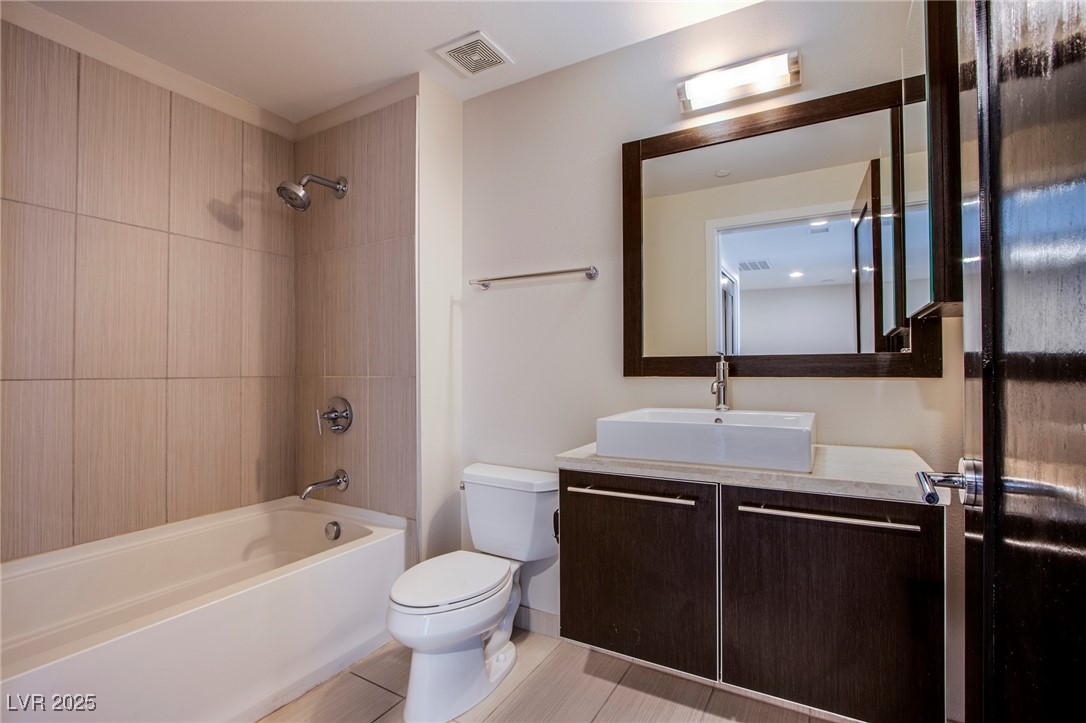 8925 West Flamingo Road 228 Property Photo 54