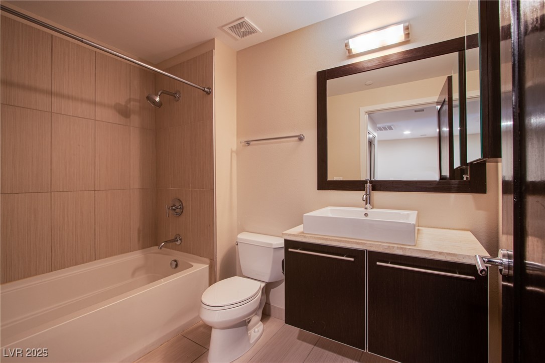 8925 West Flamingo Road 228 Property Photo 59