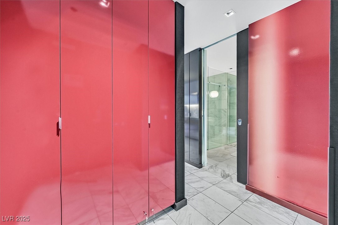 4381 West Flamingo Road 1609 Property Photo 20