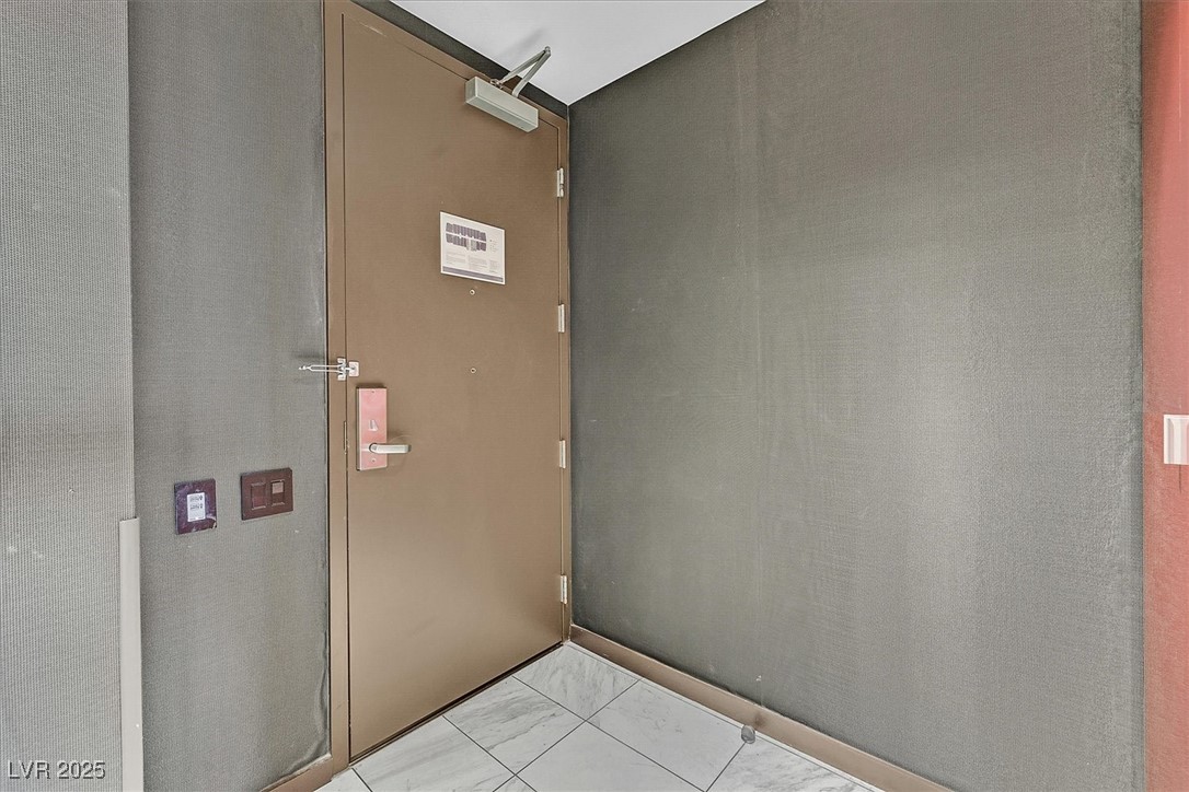 4381 West Flamingo Road 1609 Property Photo 21