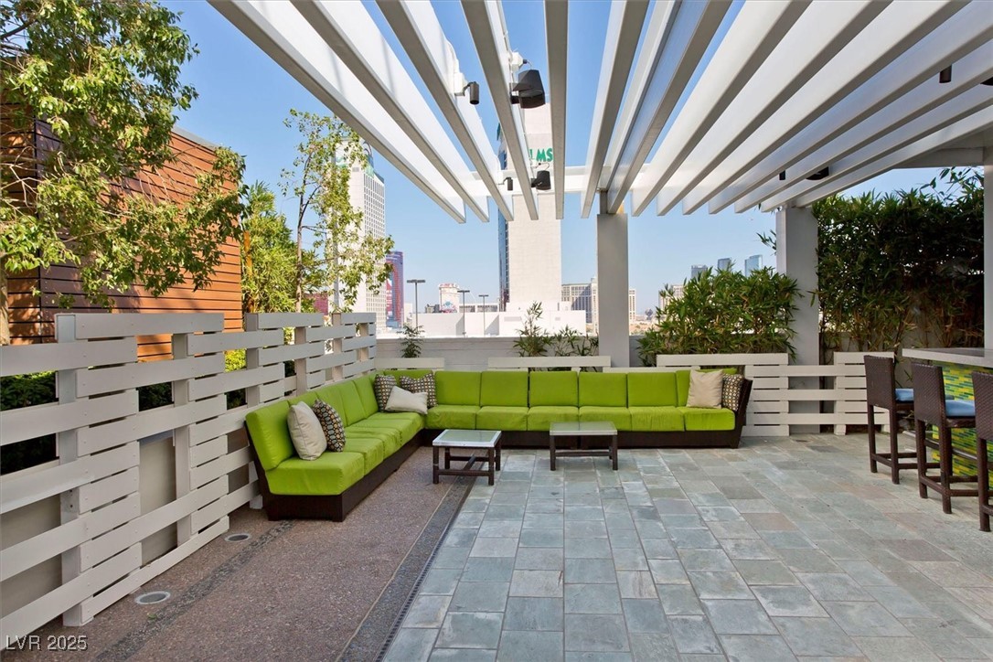 4381 West Flamingo Road 1609 Property Photo 22