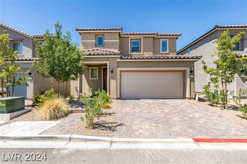 8977 Sweet Chestnut Lane Property Photo 1