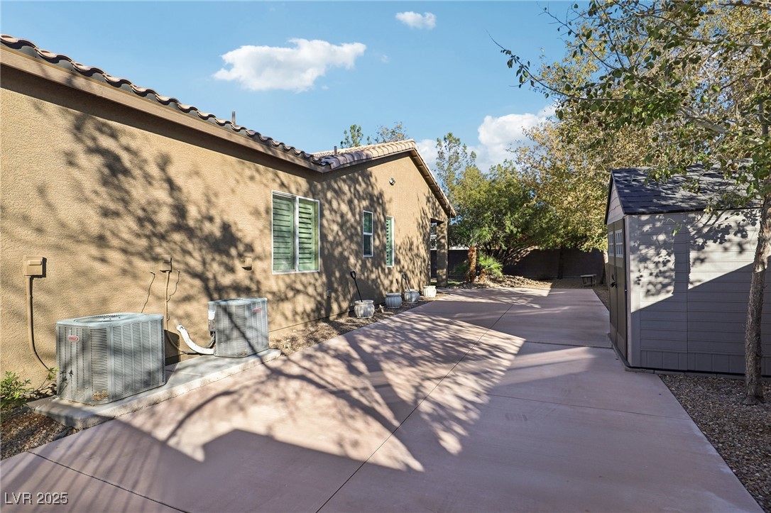 8716 Purple Wisteria Street Property Photo 55