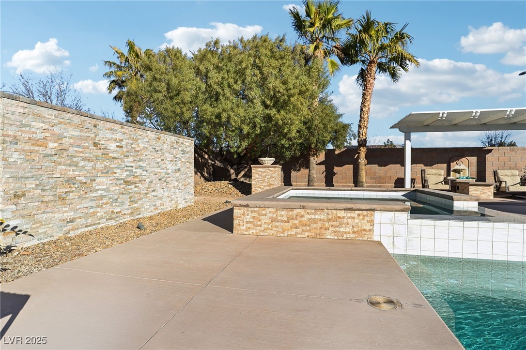 8716 Purple Wisteria Street Property Photo 60