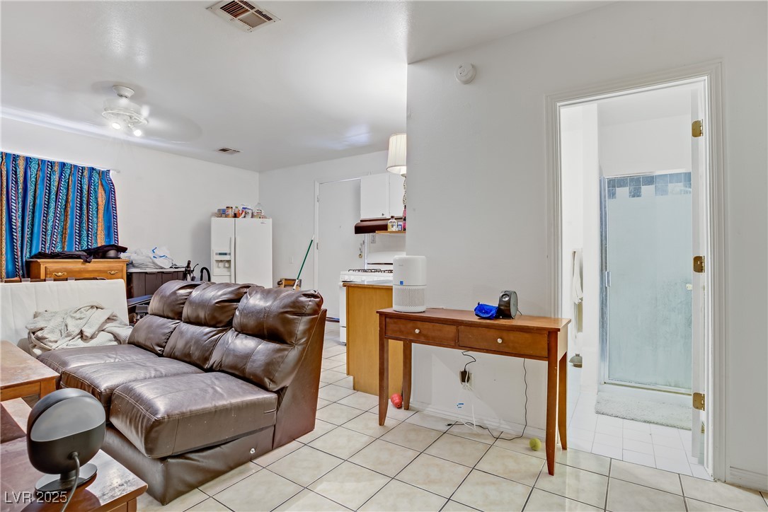 4274 Butterfield Way Property Photo 13