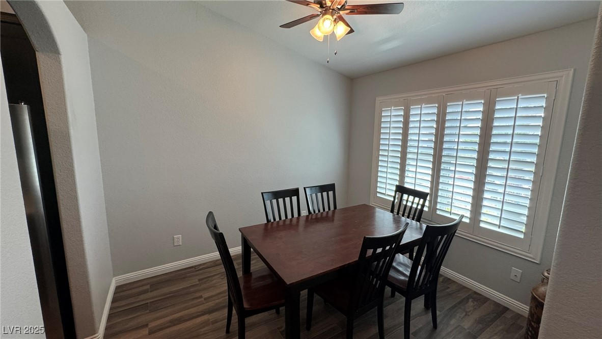 4936 Cedar Lawn Way Property Photo 3