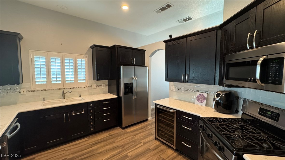 4936 Cedar Lawn Way Property Photo 4