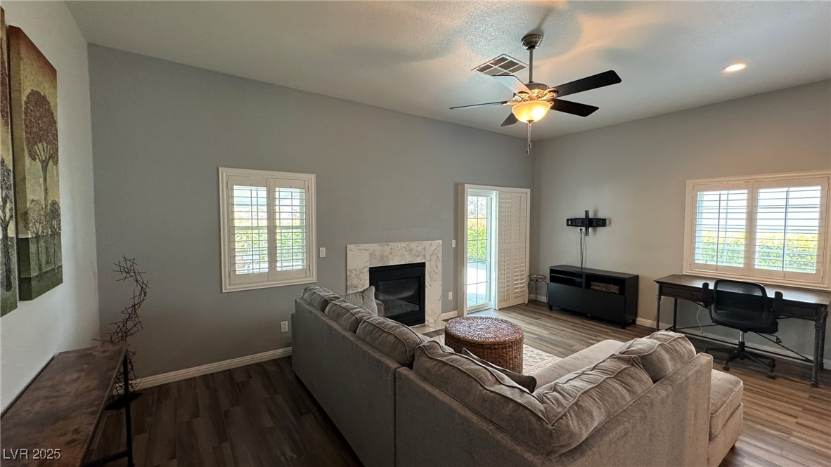 4936 Cedar Lawn Way Property Photo 8