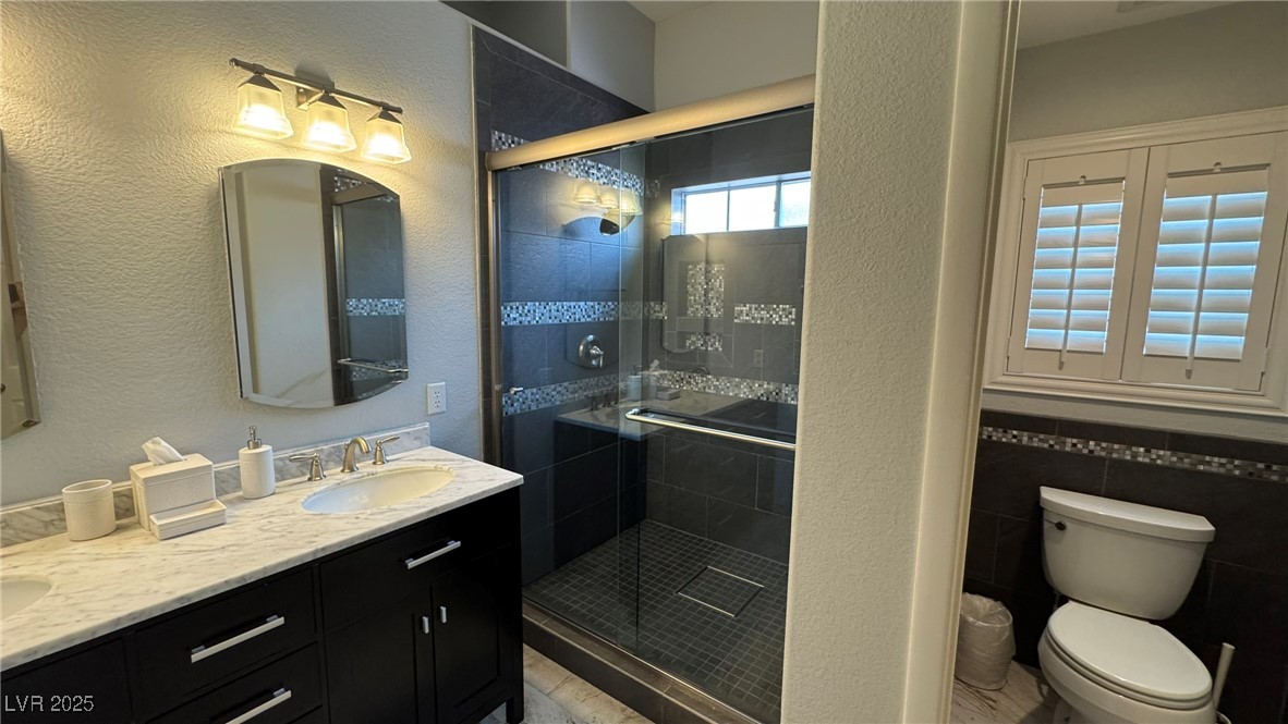 4936 Cedar Lawn Way Property Photo 20