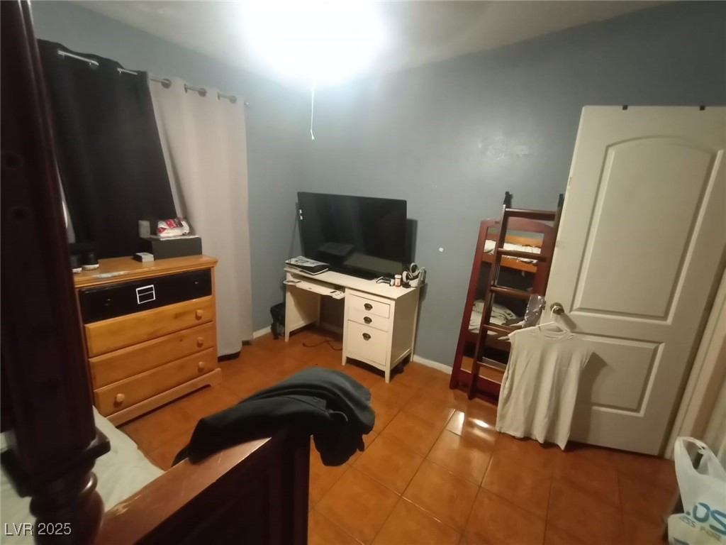 2120 Glider Street Property Photo 45