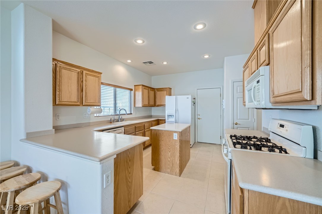 10808 Wallflower Avenue Property Photo 13