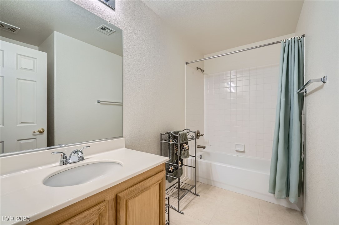 10808 Wallflower Avenue Property Photo 27