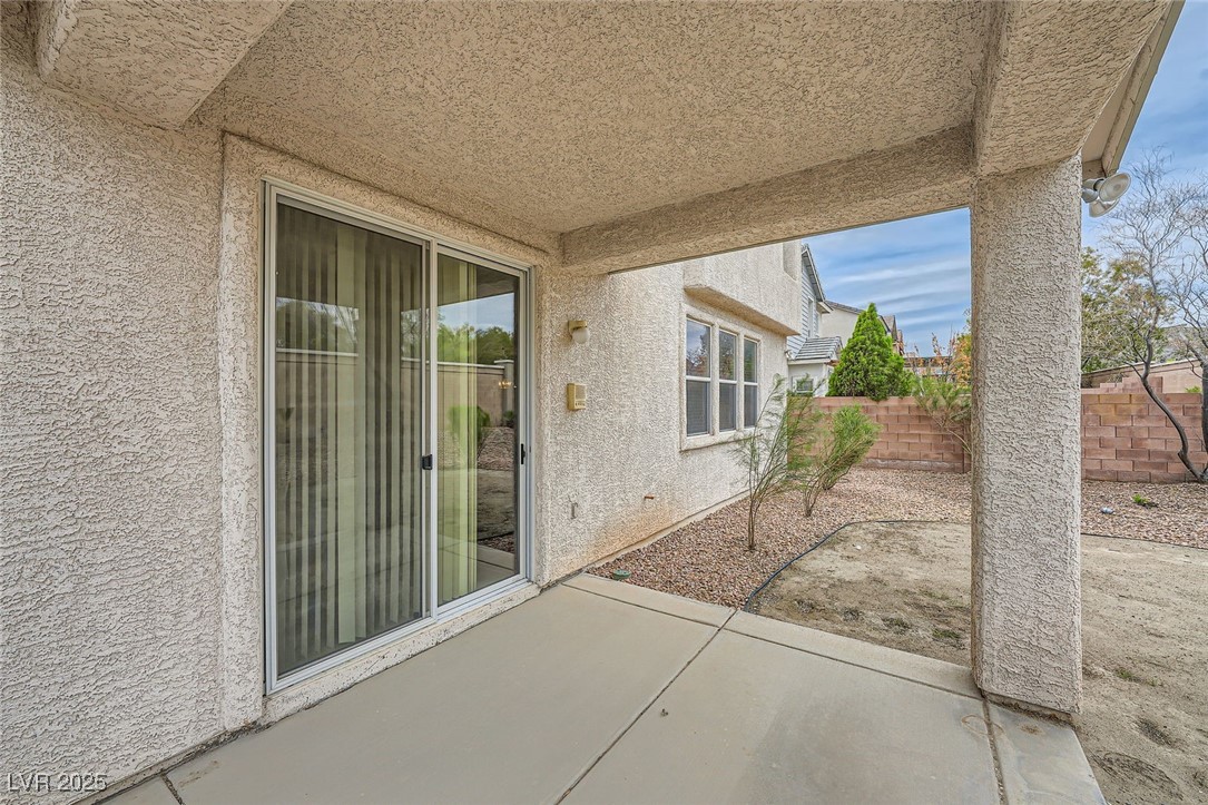 10808 Wallflower Avenue Property Photo 30