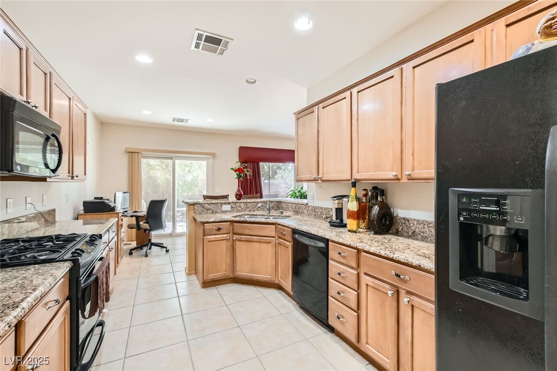 3241 Flyway Court Property Photo 14