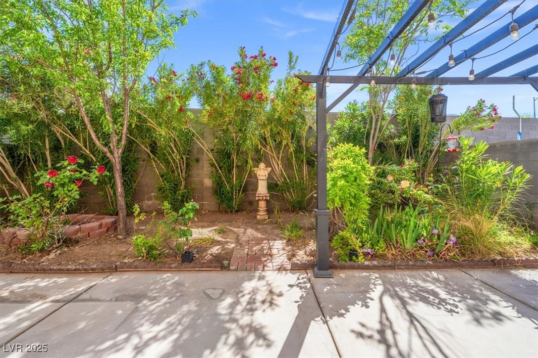 1988 Villa De Sol Street Property Photo 32