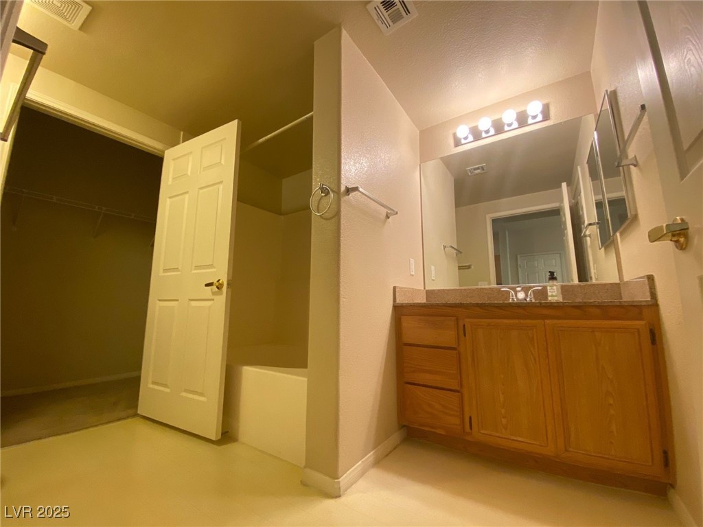 10550 West Alexander Road 1208 Property Photo 8