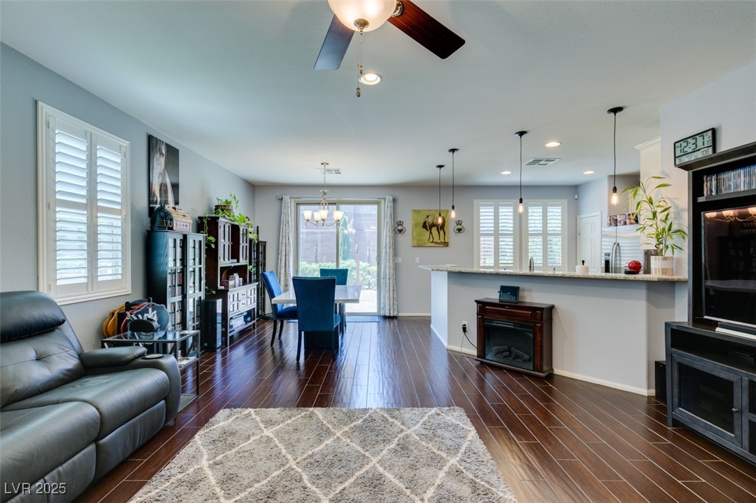 7859 Shoreline Ridge Court Property Photo 5