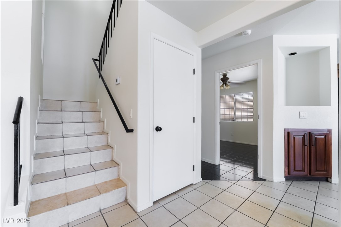 2211 Arborwood Way Property Photo 8